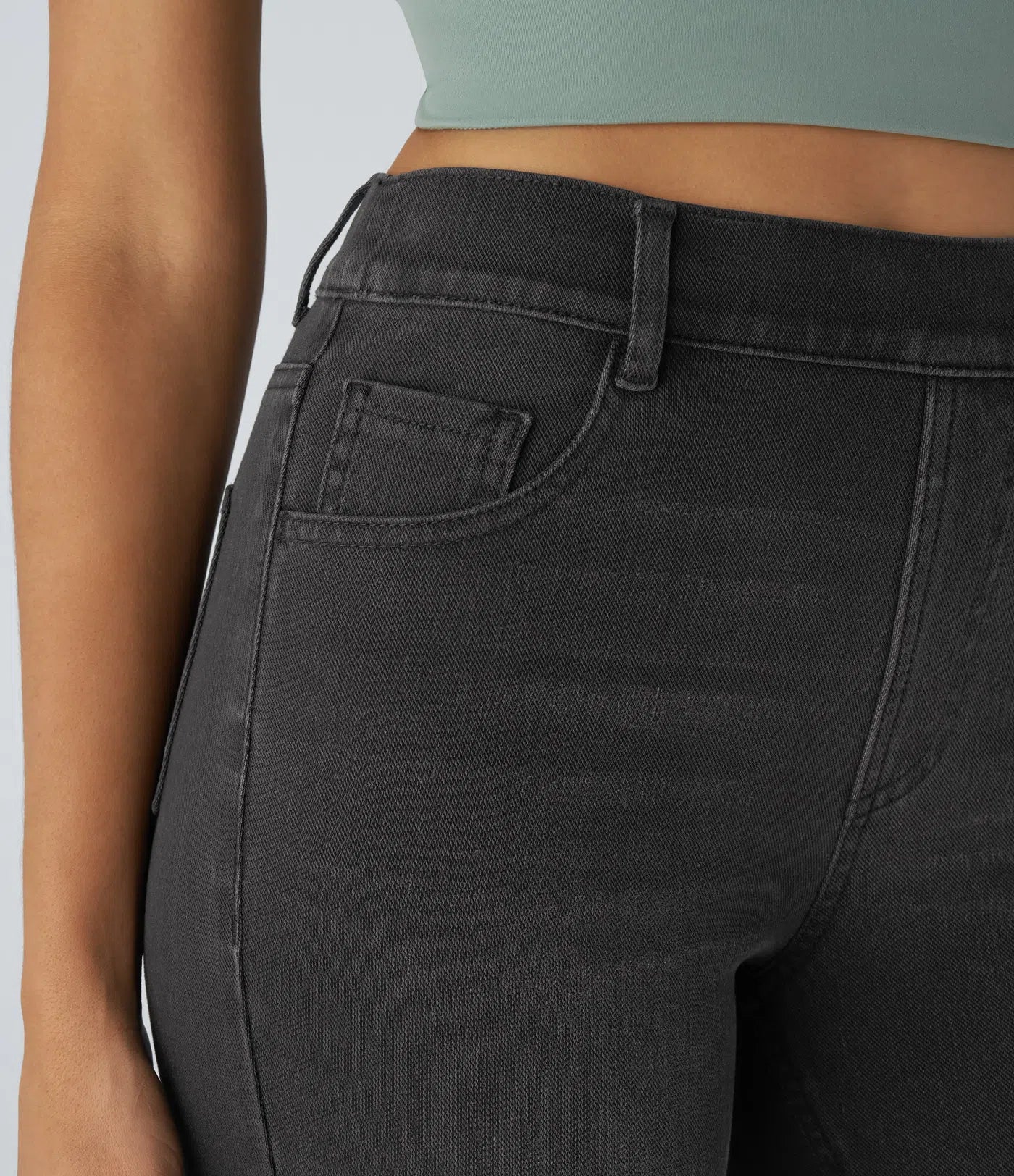 Bequeme Hose mit Hohem Bund und Elastischem Material