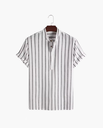 Marineblaues Poloshirt