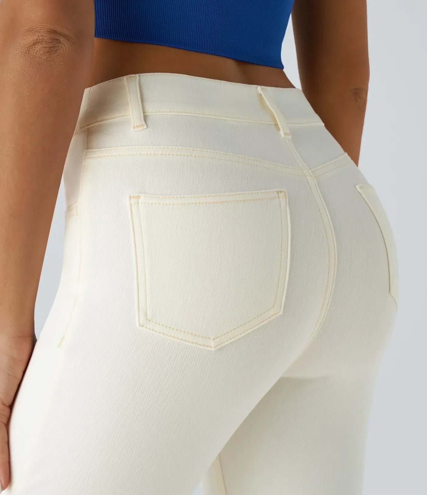 Bequeme Hose mit Hohem Bund und Elastischem Material