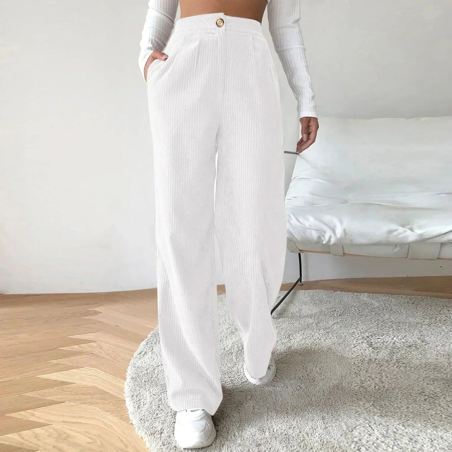 Form-Fitting Casual Hose