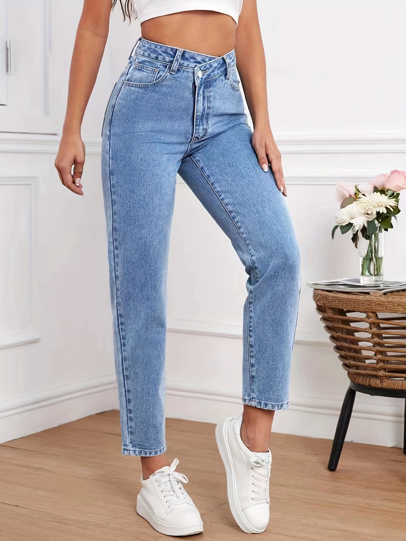 Trendy High-Waisted Jeans