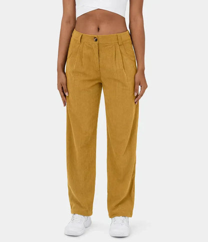 Figurbetonte Relaxhose mit weitem Bein